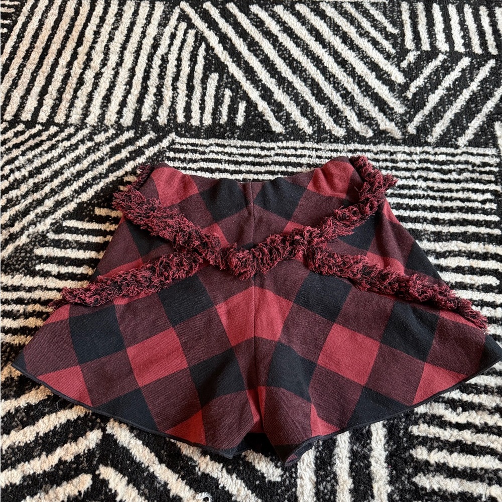 M by Missoni Burgundy and Black Patterned Shorts
